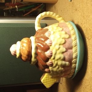 Moving and we really need the extra money 😞 I have lots of antiques.